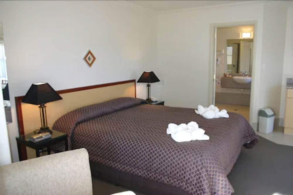 Stay 280 & Stay 284 Rotorua - Refurbished Modern Accommodation エクステリア 写真