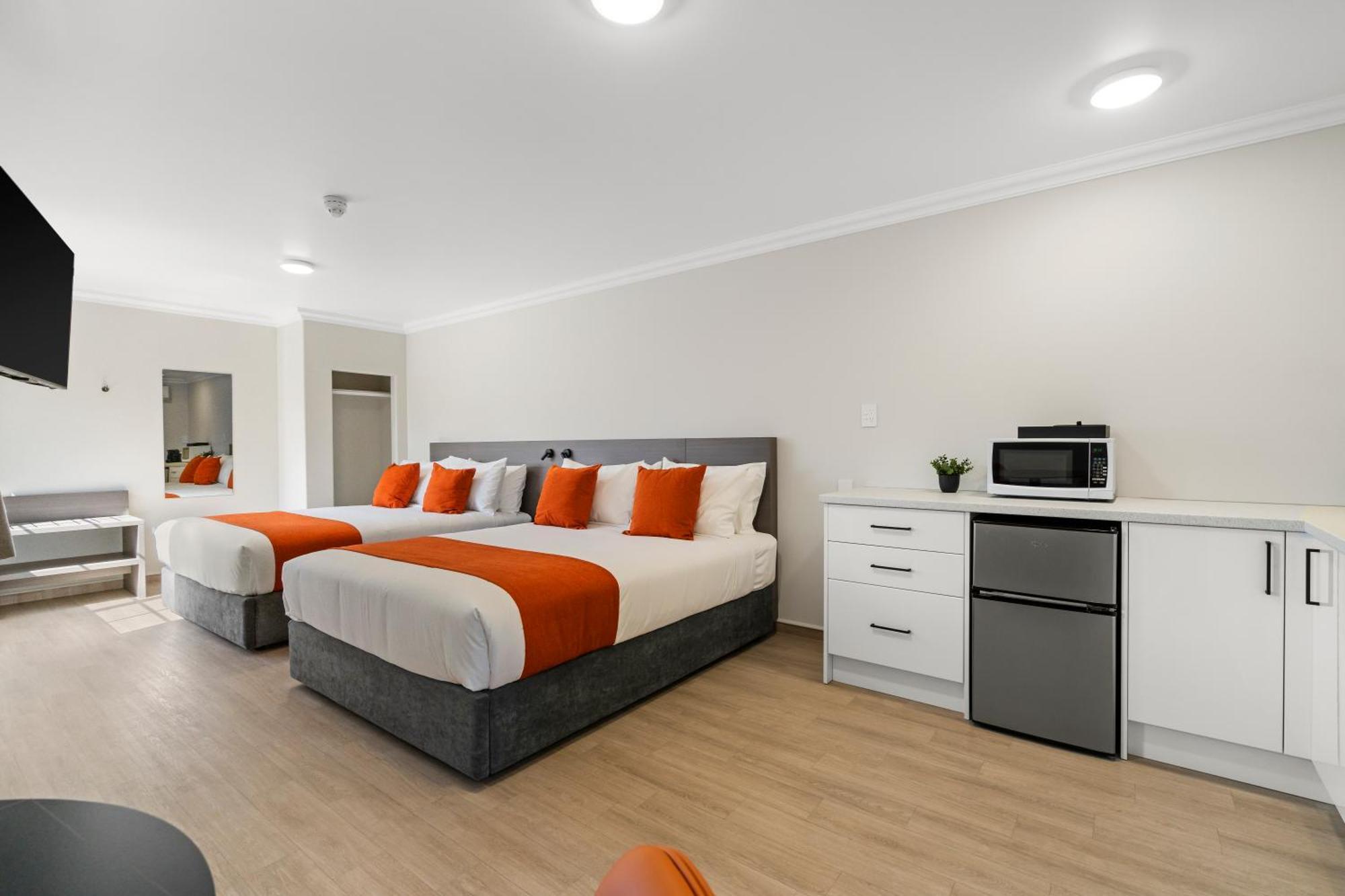Stay 280 & Stay 284 Rotorua - Refurbished Modern Accommodation エクステリア 写真