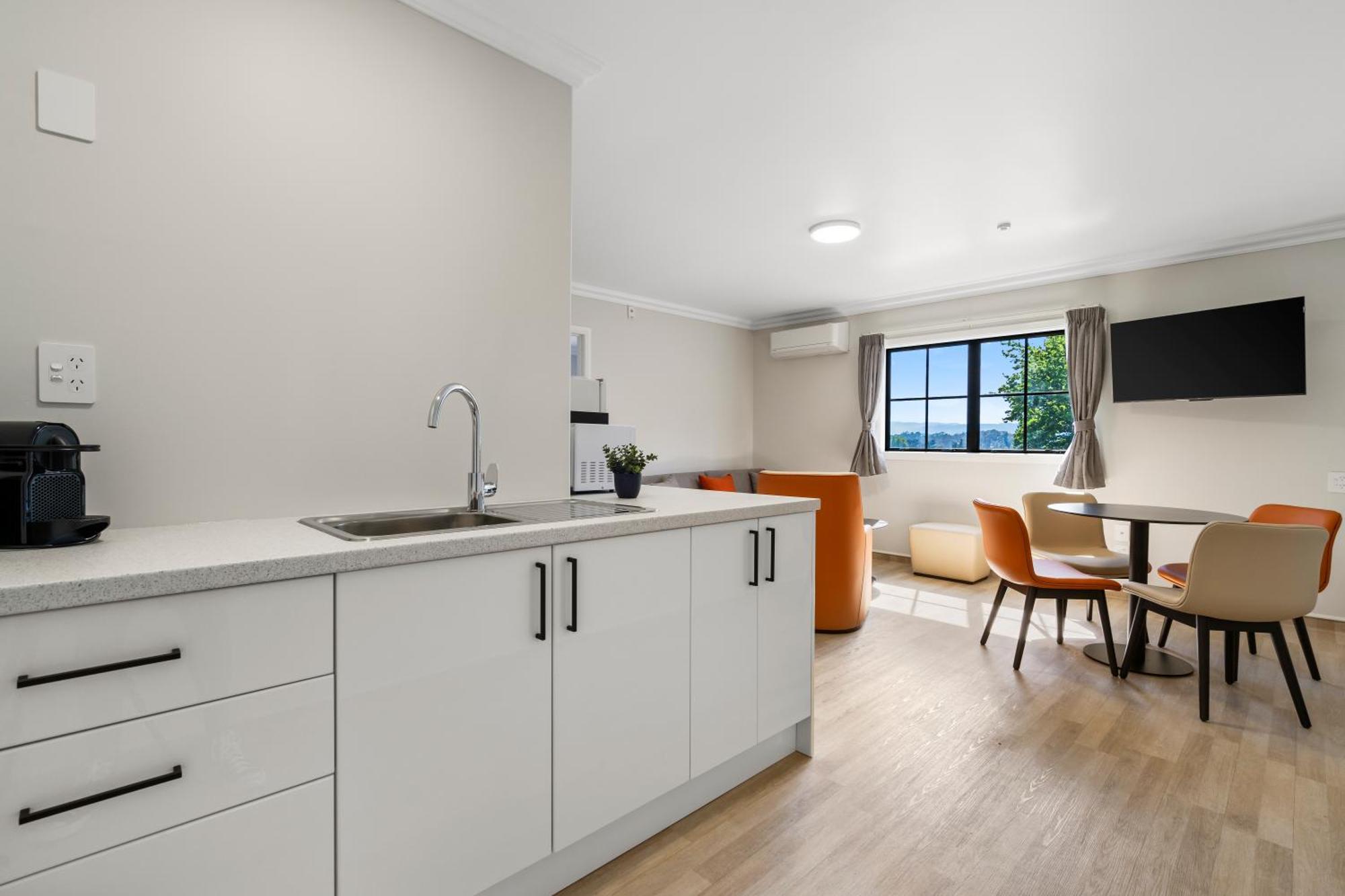 Stay 280 & Stay 284 Rotorua - Refurbished Modern Accommodation エクステリア 写真