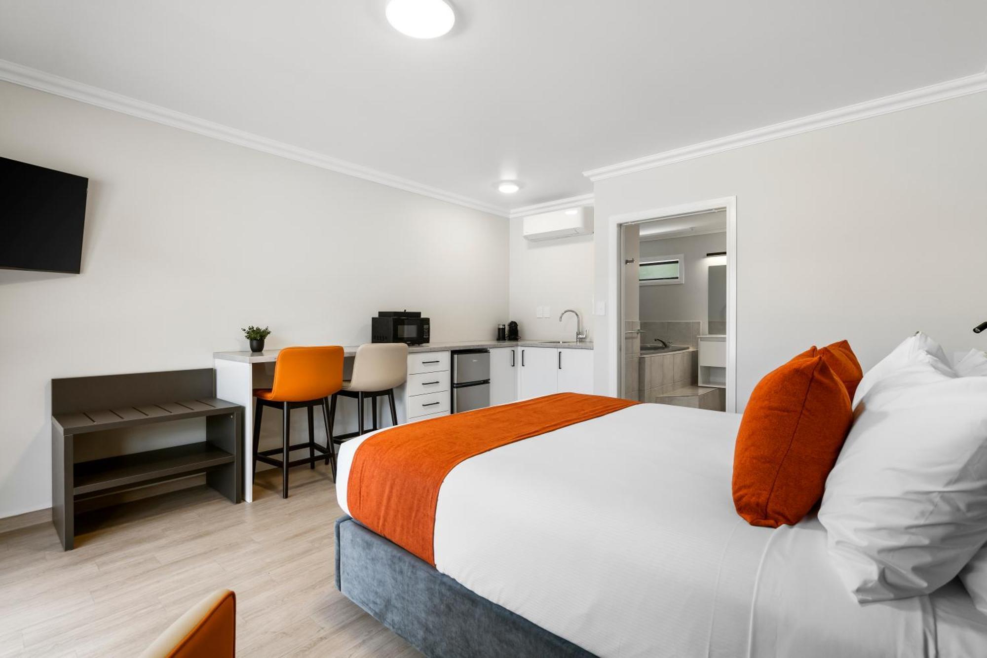 Stay 280 & Stay 284 Rotorua - Refurbished Modern Accommodation エクステリア 写真
