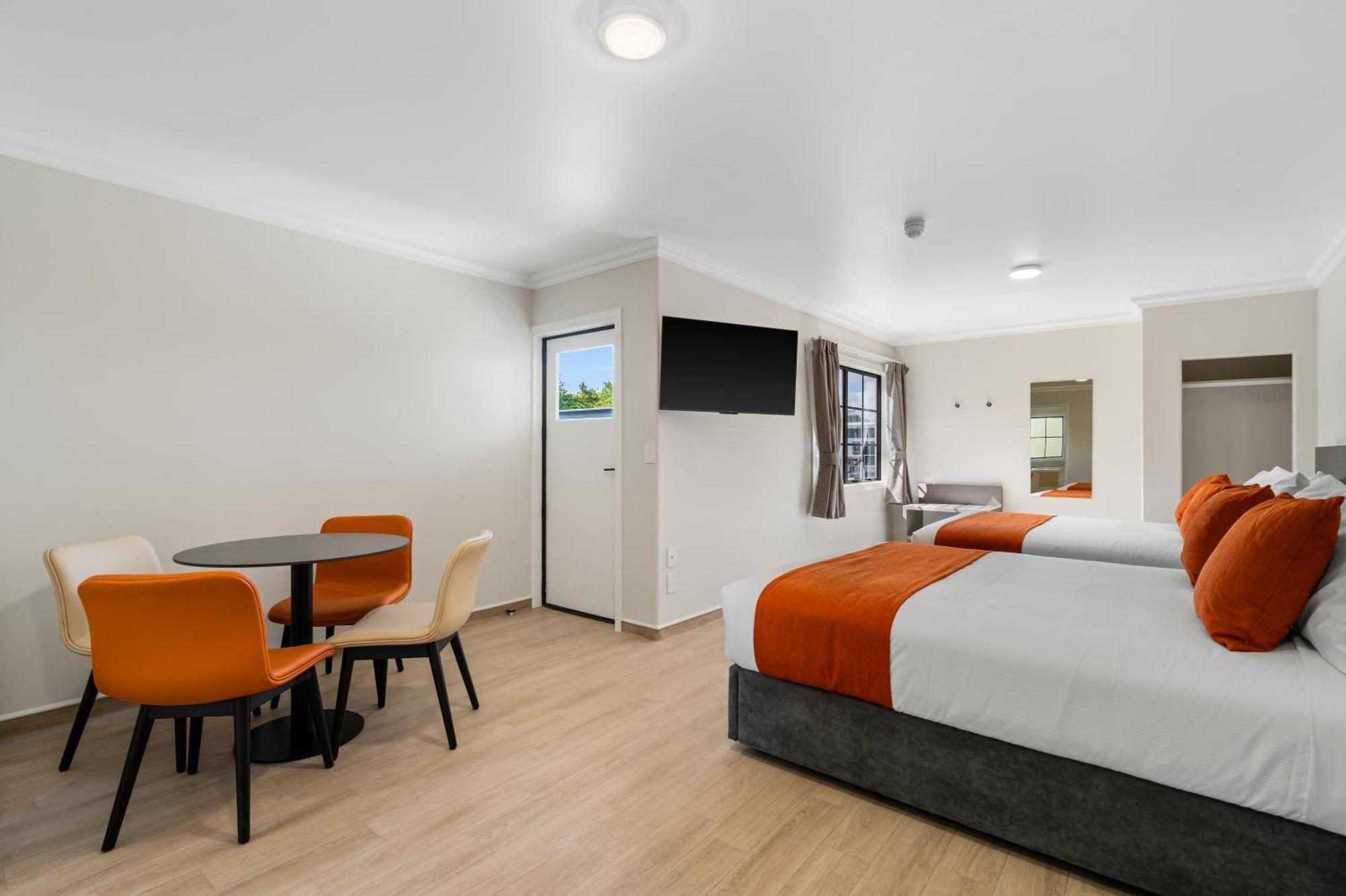 Stay 280 & Stay 284 Rotorua - Refurbished Modern Accommodation エクステリア 写真