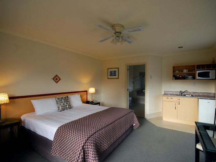 Stay 280 & Stay 284 Rotorua - Refurbished Modern Accommodation エクステリア 写真