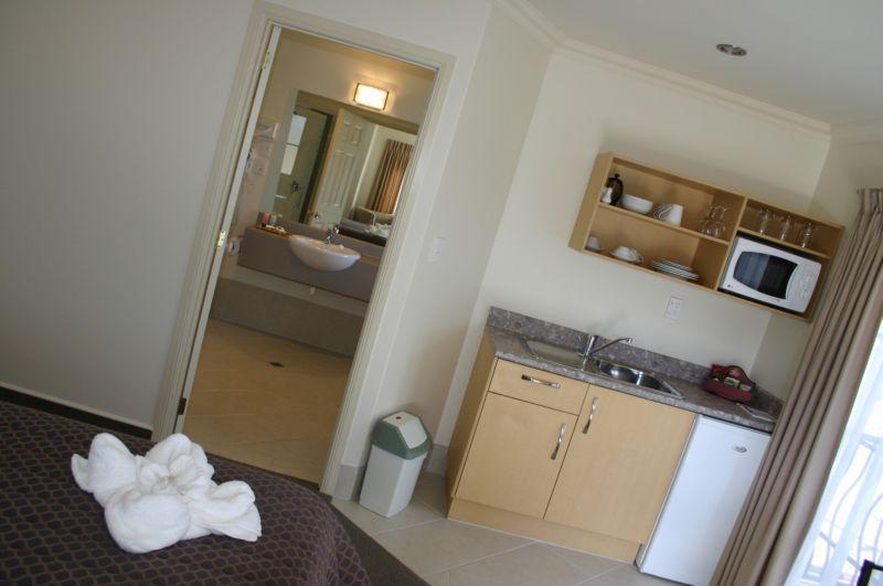 Stay 280 & Stay 284 Rotorua - Refurbished Modern Accommodation エクステリア 写真