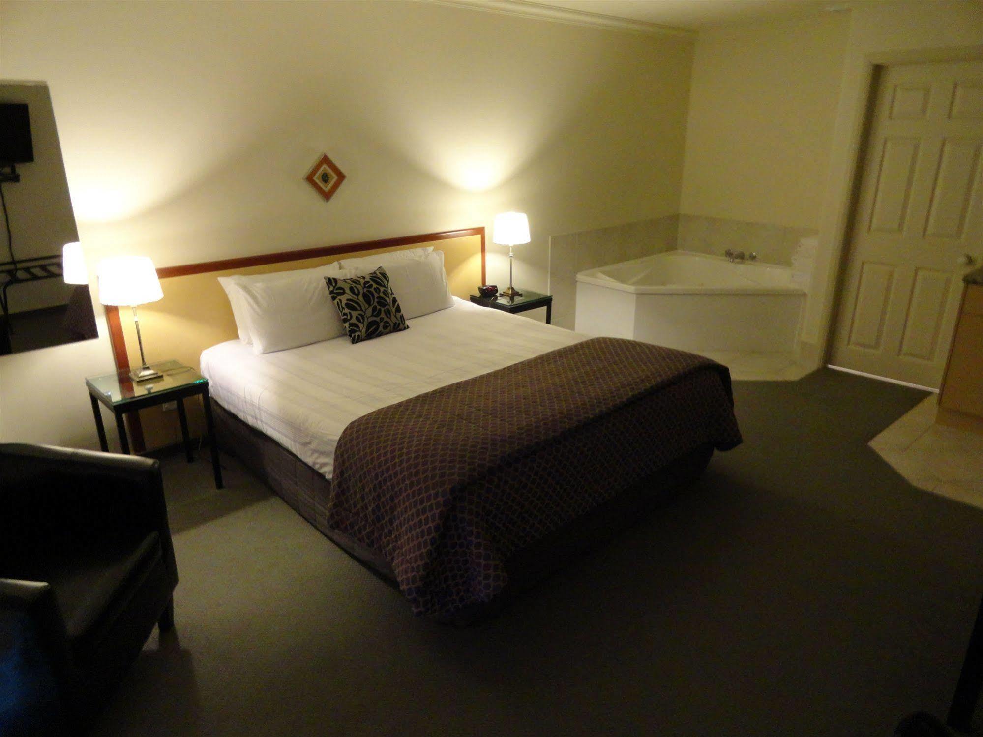 Stay 280 & Stay 284 Rotorua - Refurbished Modern Accommodation エクステリア 写真